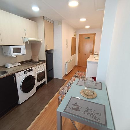 Apartamento Hospital Los Prados Parking Gratuito Oviédo Exterior foto